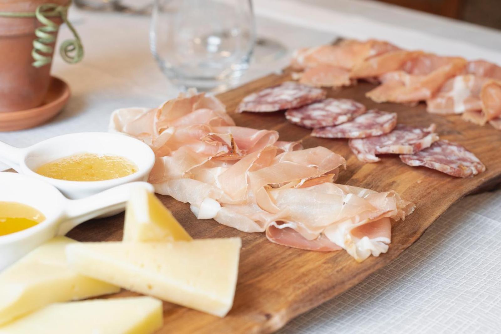 Ristorante E B&B In Sella Pozzis 外观 照片